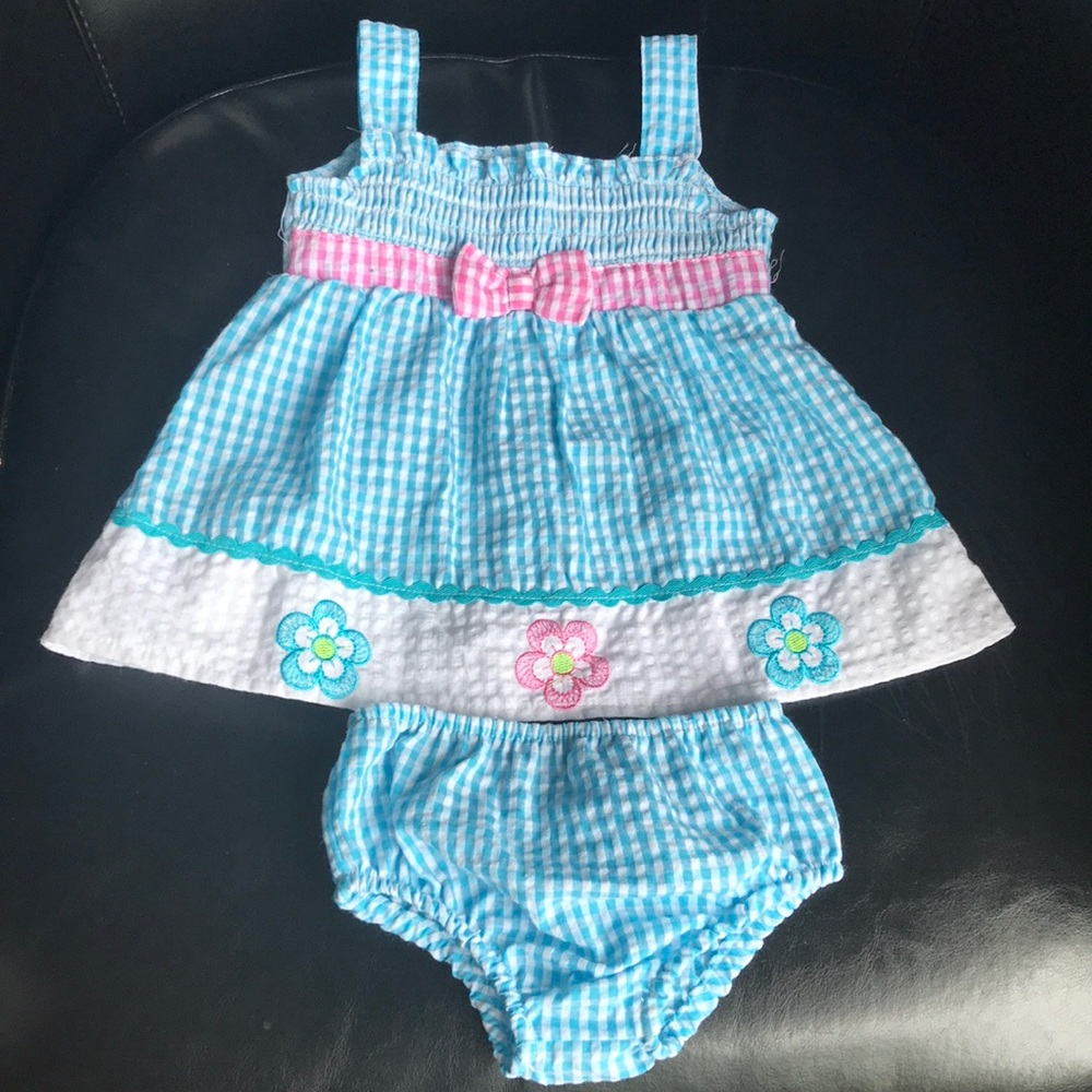 Girls dress
